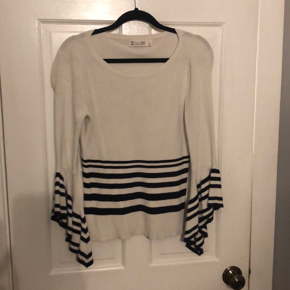 White & Black NY&Co sweater with flounce sleeves